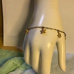 Gold tone Stars Bracelets 8”